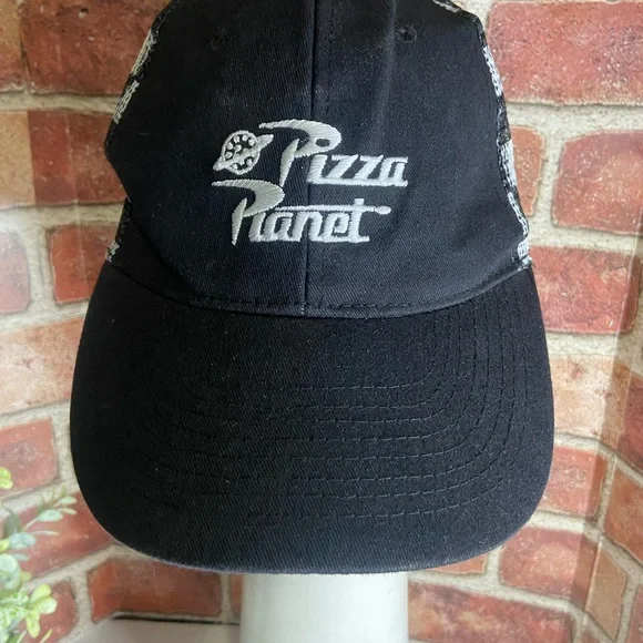 Pizza Planet Embroidered Hat Disney Pixar Toy Story black Adjustable Cap  SnapBac